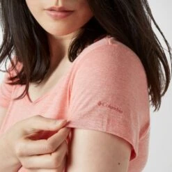 Columbia Women’s Ocean Face Short Sleeve T-Shirt -Clothing Store go 260330 d