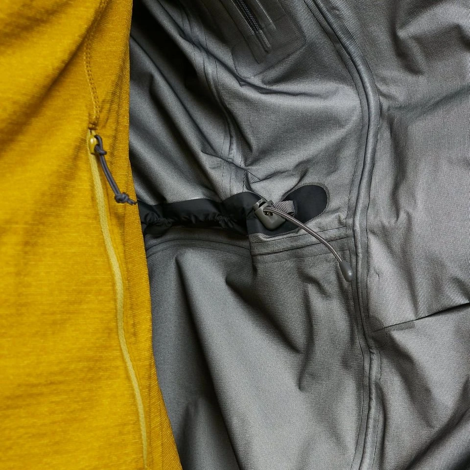 Rab Men's Kangri GORE-TEX® Jacket 9 Rab Men's Kangri GORE-TEX® Jacket - Image 7